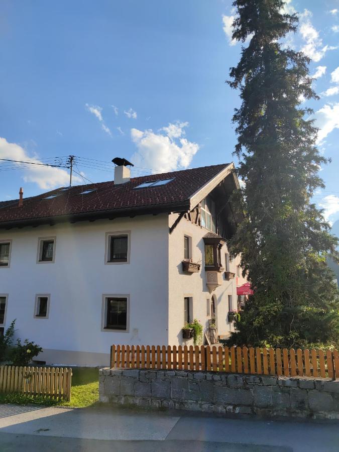 Neschtle Tarrenz Apartment Bagian luar foto