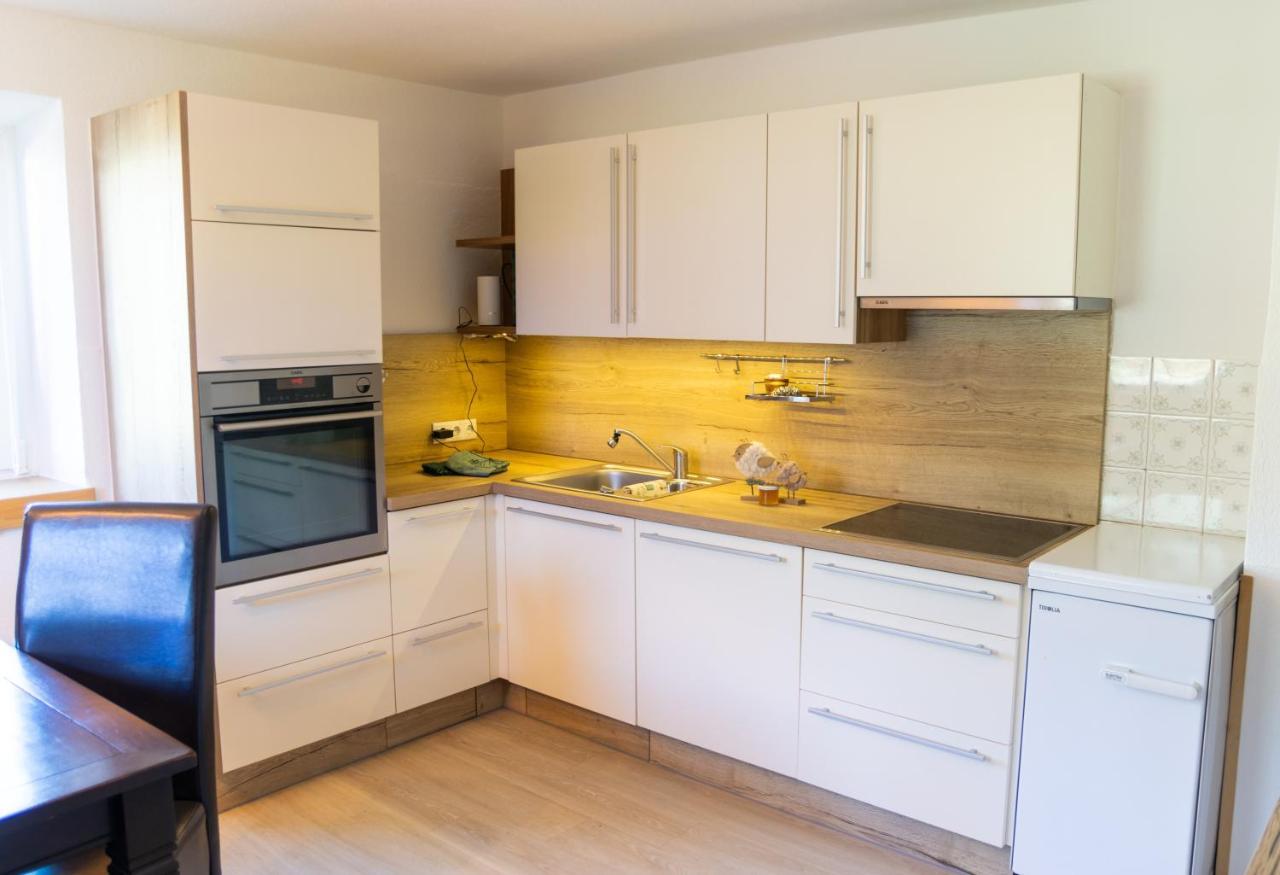 Neschtle Tarrenz Apartment Bagian luar foto